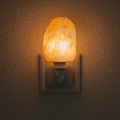 Himalayan Salt Lamp – Natural Air Purifier & Decorative Light